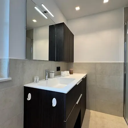 דירה Modern Design Garage And Terrace With Sea View *