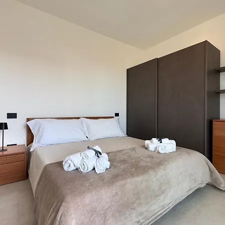Modern Design Garage And Terrace With Sea View Apartment Porto San Giorgio