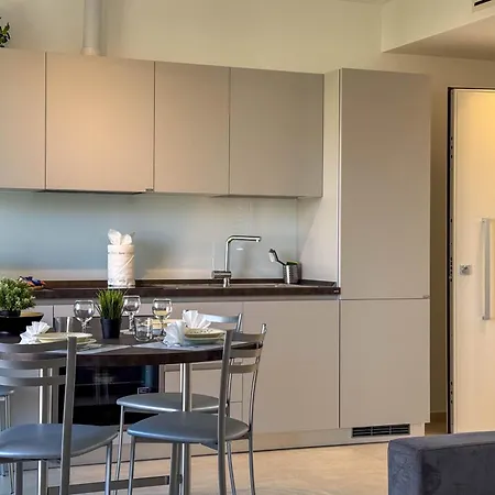 Modern Design Garage And Terrace With Sea View דירה פורטו סן ג'ורג'יו